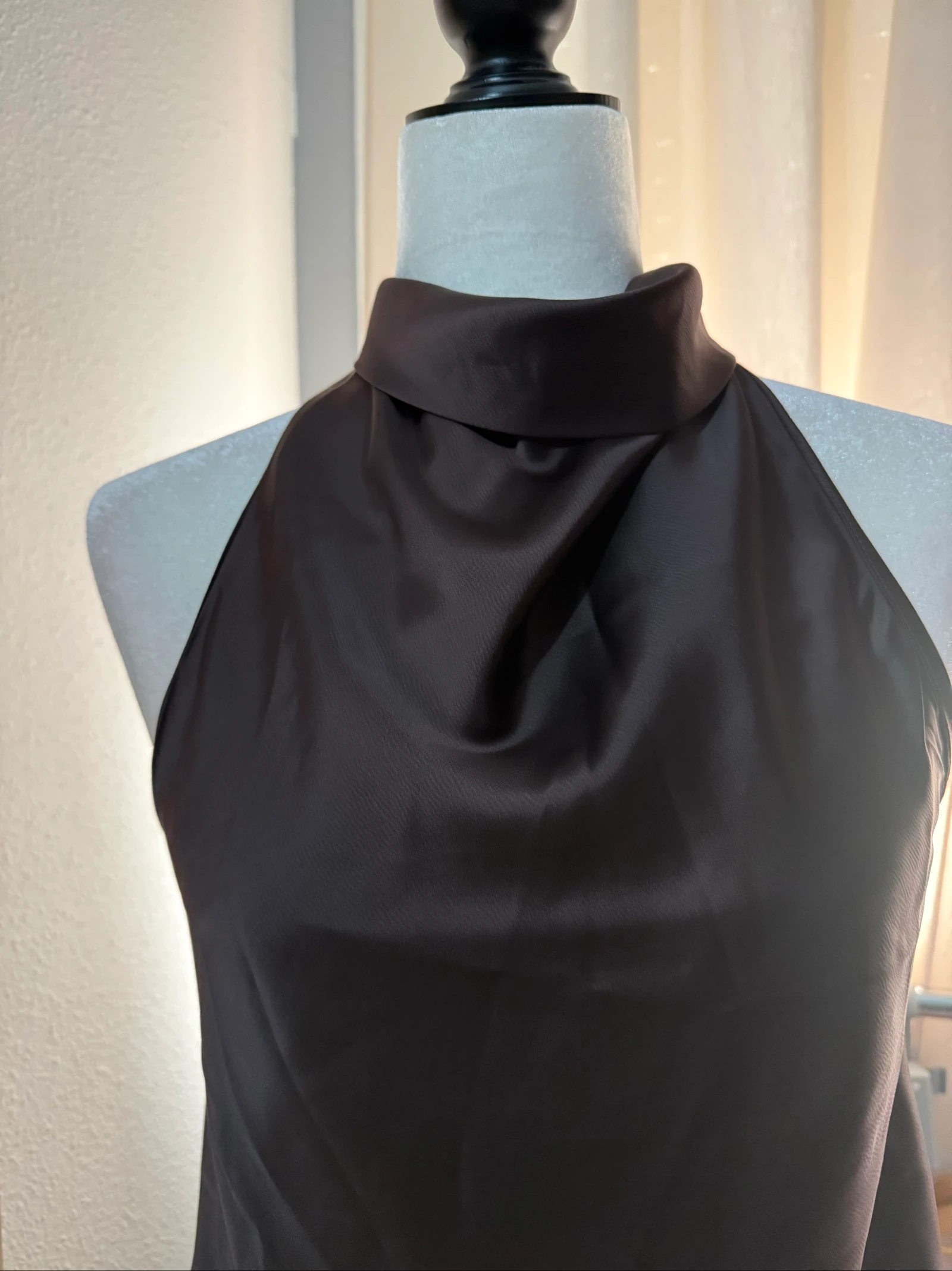 Satijnbruine haltertop – photo 2
